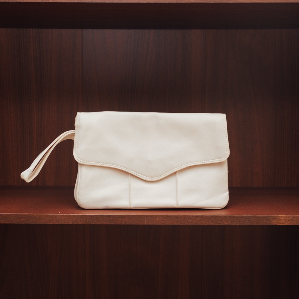 Vintage Ivory Envelope Clutch